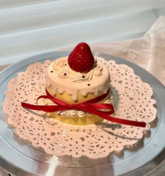 strawberry cake squishy toy (280g heavy)