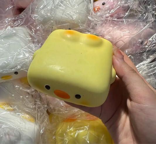 Toast bread duck slow back squishy toys
