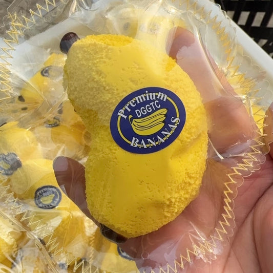 Banana squishy toy