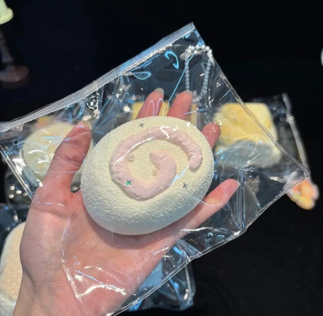 Special design super fluffy and soft cream roll squishy toys