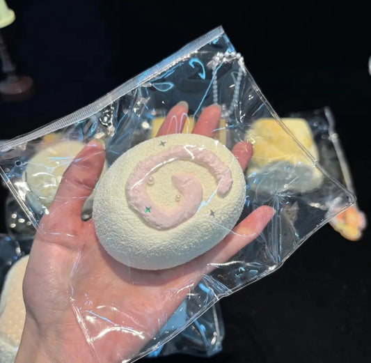 Special design super fluffy and soft cream roll squishy toys
